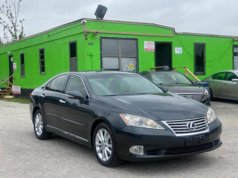 2011 Lexus ES 350 for sale at Marvin Motors in Kissimmee FL