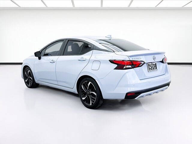 2023 Nissan Versa SR