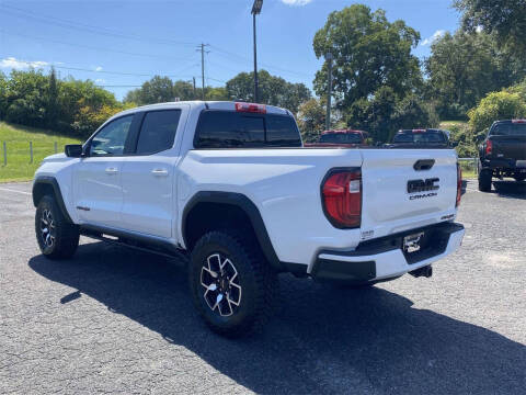 2024 GMC Canyon AT4X