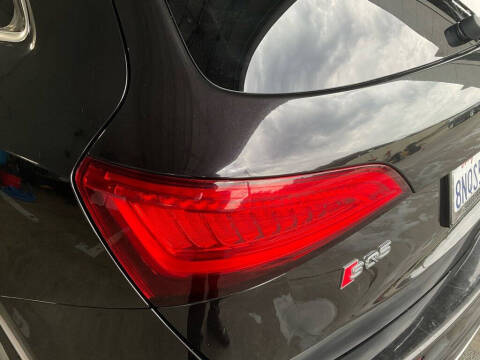 2015 Audi SQ5 3.0T quattro Prestige