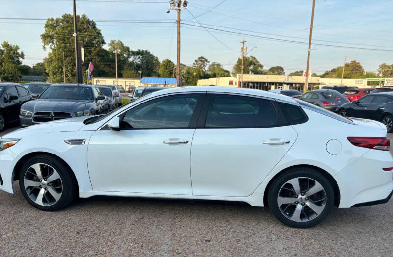 2019 Kia Optima S