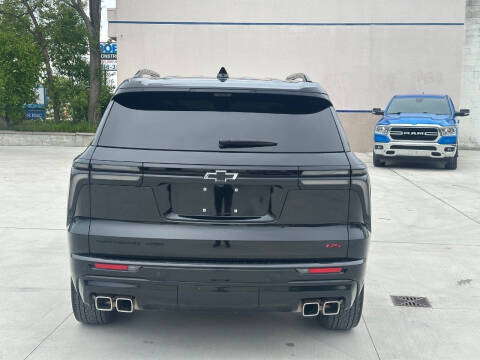 2024 Chevrolet Traverse RS