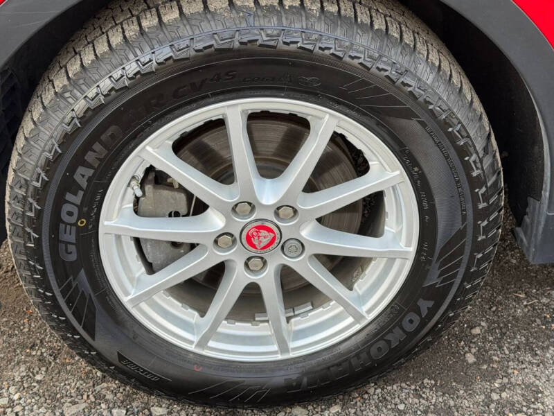 2019 Jaguar E-PACE P250