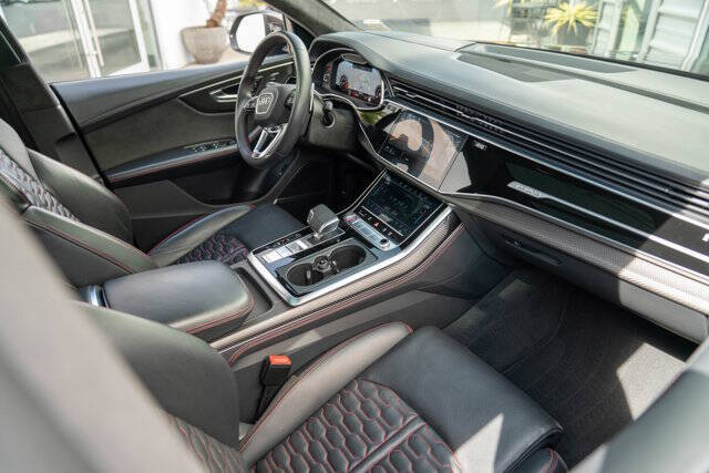2020 Audi RS Q8 8