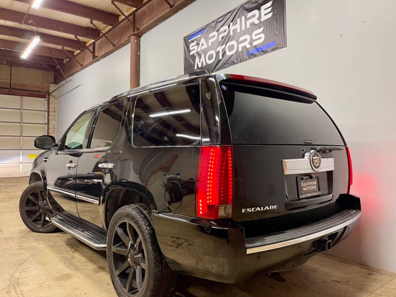 2007 Cadillac Escalade for sale at Sapphire Motors in Gurnee, IL