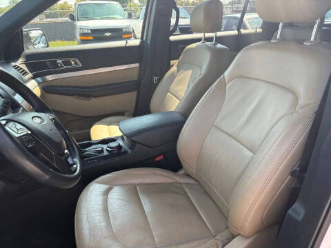 2017 Ford Explorer XLT