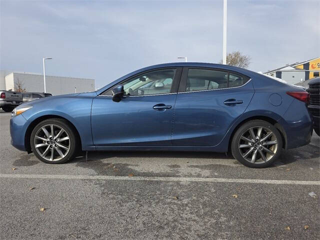 2018 Mazda MAZDA3 Touring