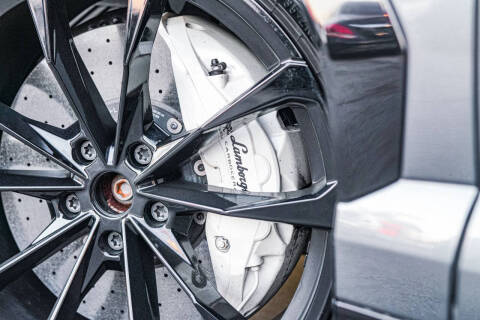 2020 Lamborghini Urus