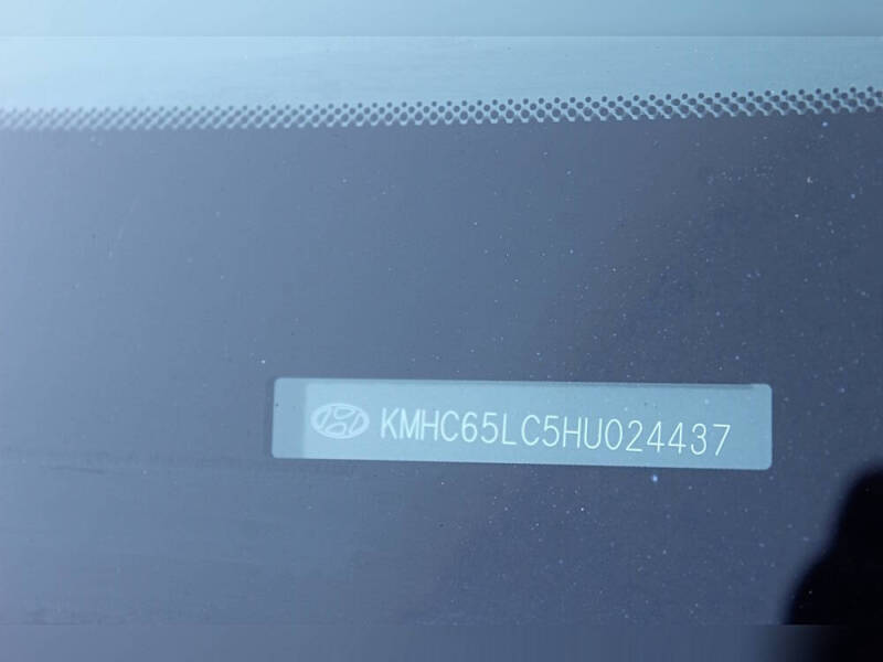 2017 Hyundai Ioniq Hybrid Blue