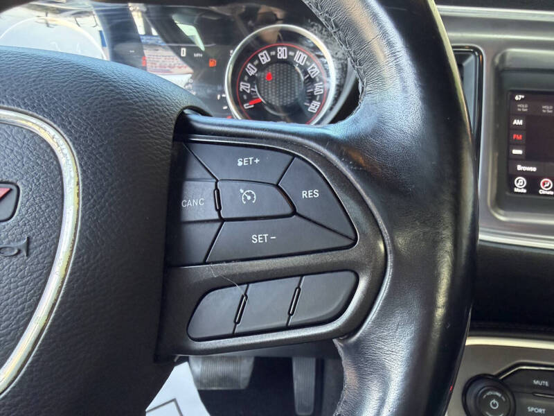 2020 Dodge Challenger SXT