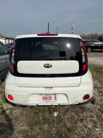 2017 Kia Soul +