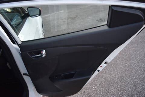 2017 Hyundai Veloster Value Edition