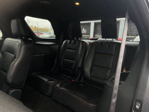 2017 Ford Explorer Sport