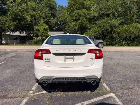 2017 Volvo S60 T5 Dynamic