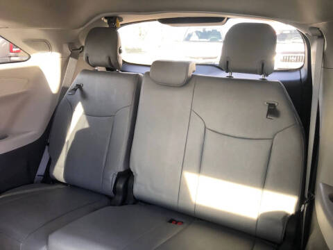2024 Toyota Sienna XLE 7-Passenger