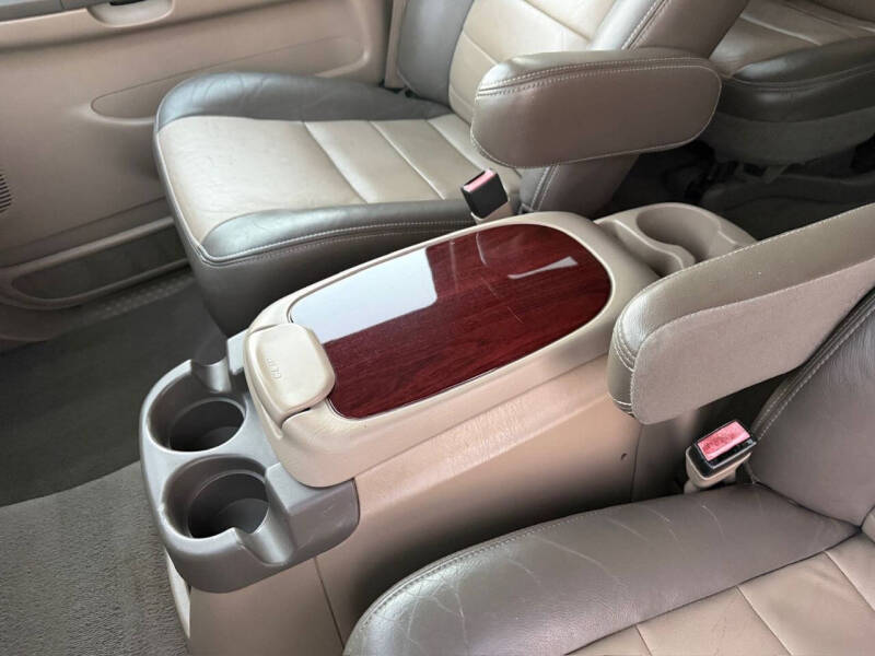 2004 Ford Excursion Eddie Bauer