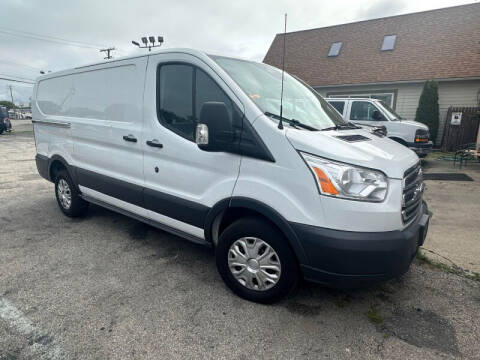 2018 Ford Transit for sale at Groesbeck TRUCK SALES LLC in Mount Clemens MI