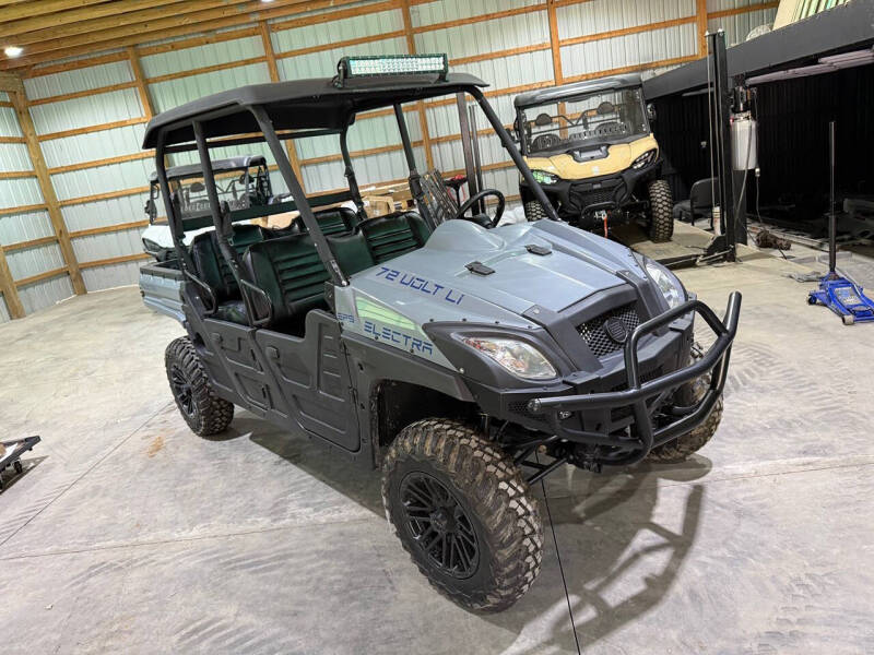 2025 HuntVe Electra Lithium 4x4 EPS Crew