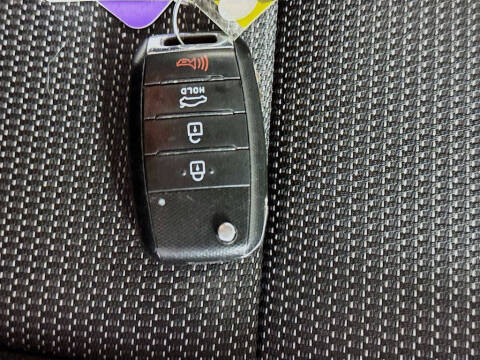 2017 Kia Forte5 LX