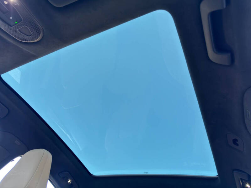 2024 Porsche Cayenne Turbo E-Hybrid Coupe