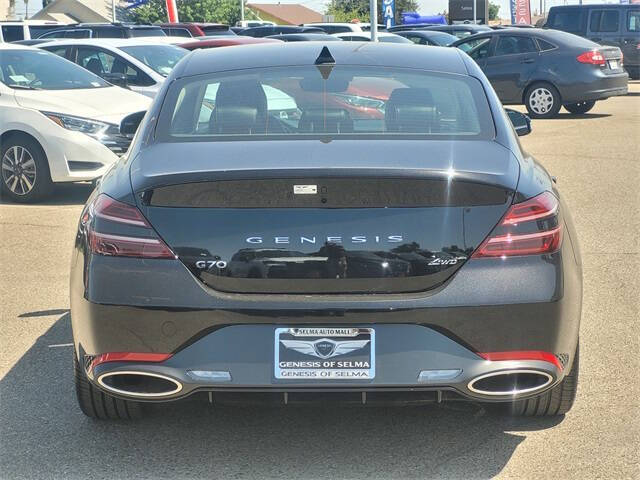 2025 Genesis G70
