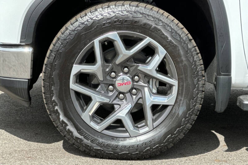 2024 GMC Sierra 1500