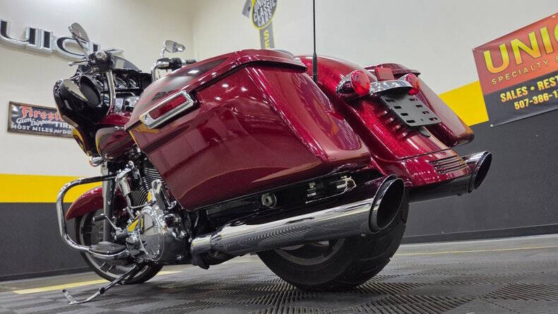 2017 Harley-Davidson FLH