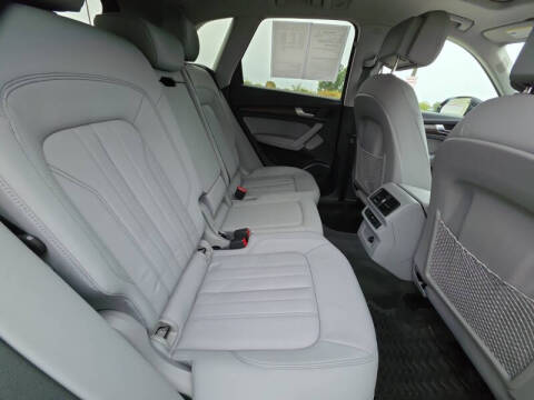 2022 Audi Q5 quattro S line Prem Plus 45 TFSI