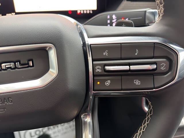 2024 GMC Acadia Denali