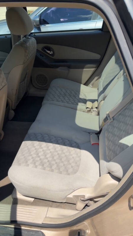 2004 Chevrolet Malibu Maxx LS