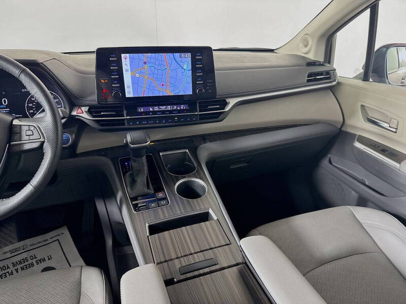 2024 Toyota Sienna Limited 7-Passenger