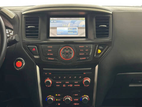 2015 Nissan Pathfinder