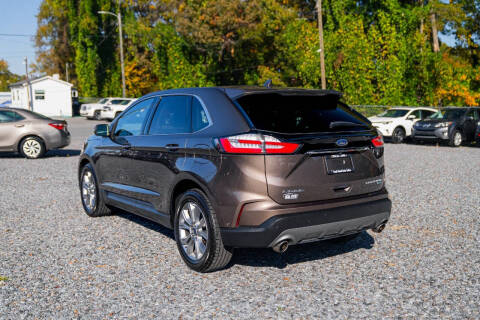 2019 Ford Edge Titanium