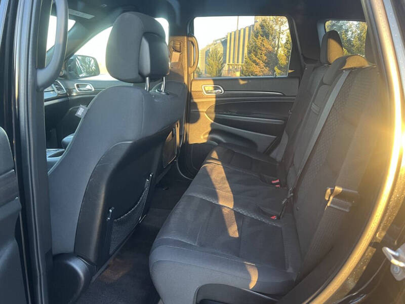 2018 Jeep Grand Cherokee Laredo