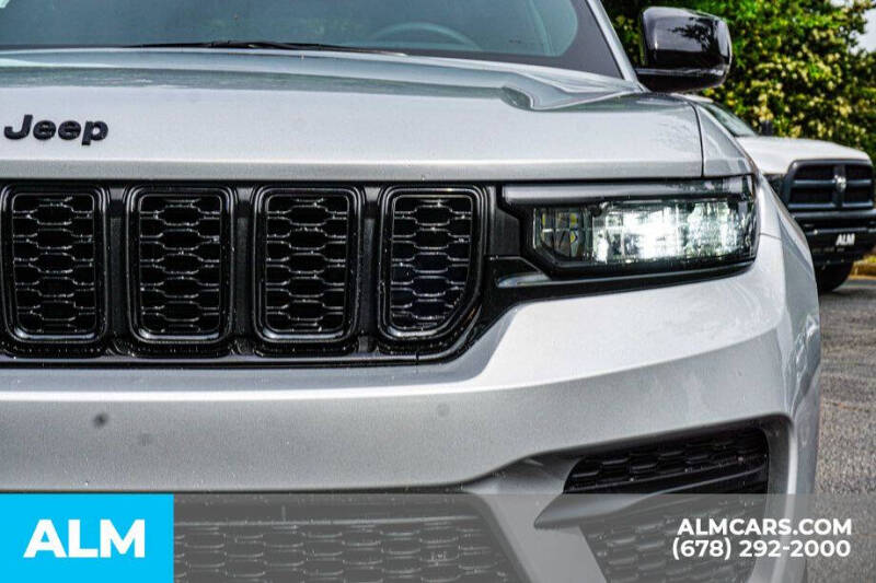 2025 Jeep Grand Cherokee Altitude