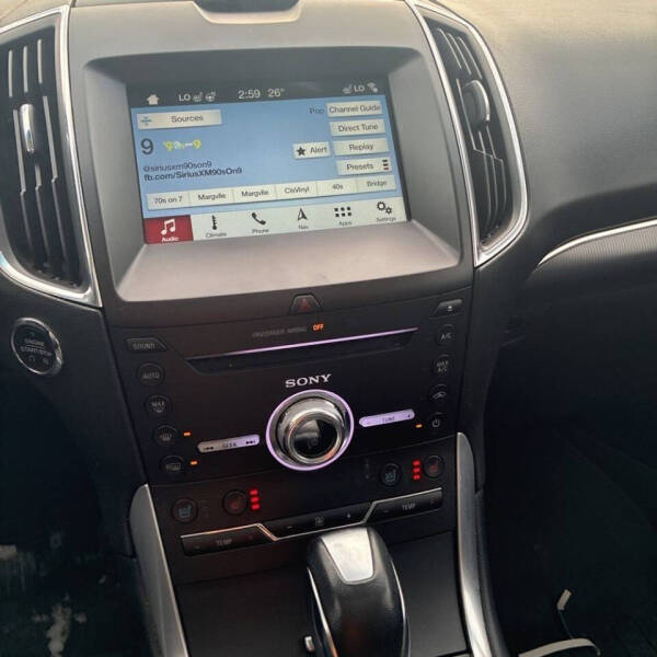 2018 Ford Edge Titanium