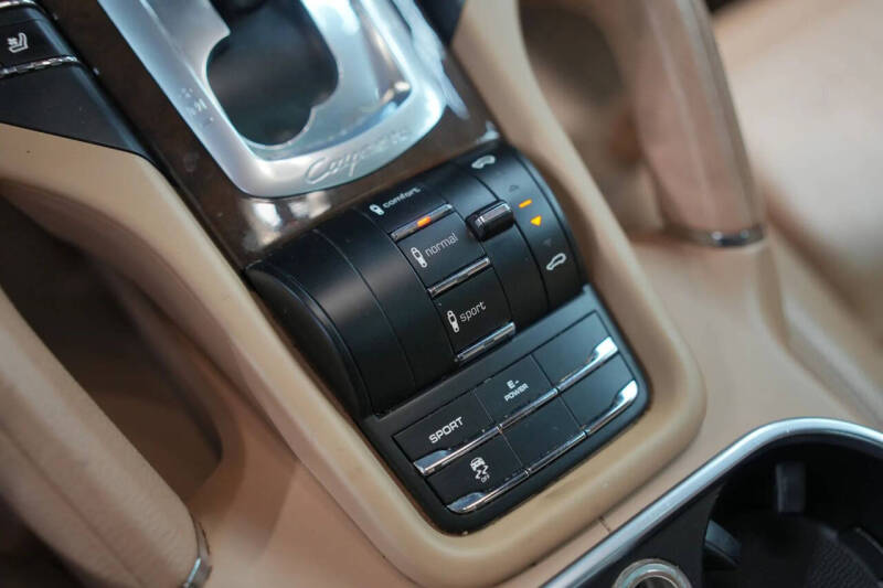 2014 Porsche Cayenne S Hybrid