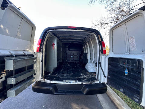 2021 Chevrolet Express 2500