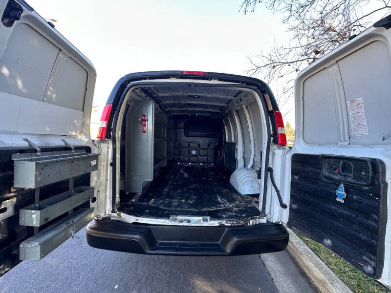 2021 Chevrolet Express 2500