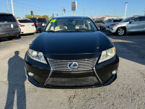 2014 Lexus ES 300h