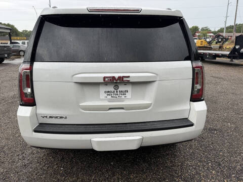 2017 GMC Yukon SLT