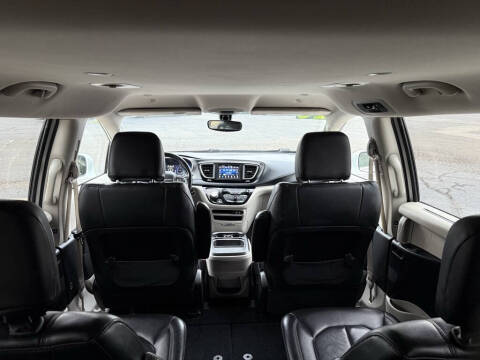 2020 Chrysler Pacifica Touring L