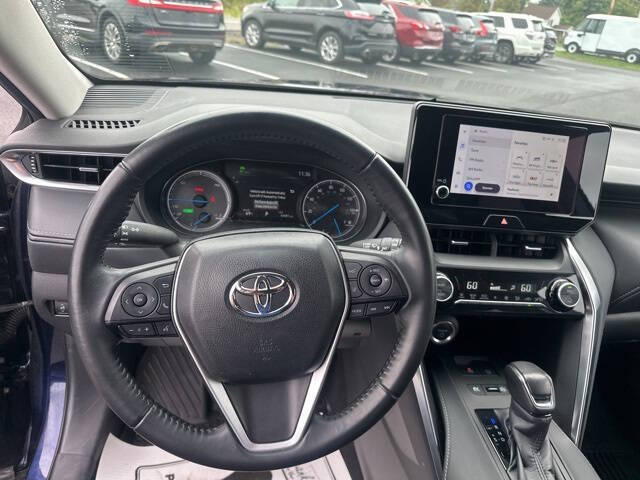 2024 Toyota Venza LE