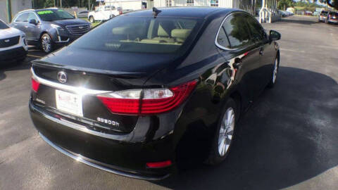 2013 Lexus ES 300h