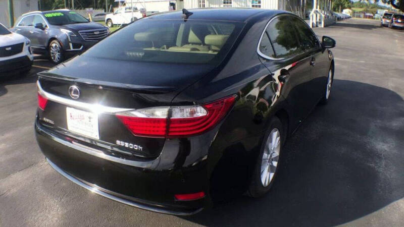 2013 Lexus ES 300h
