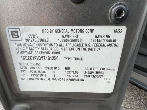 2000 Chevrolet Silverado 1500 LS