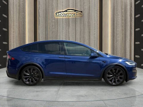 2022 Tesla Model X Plaid