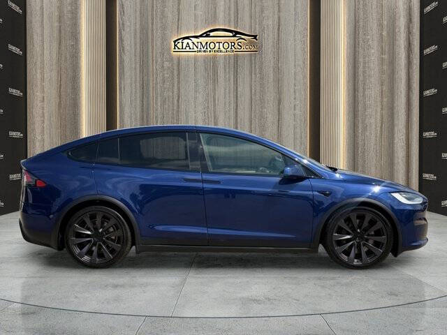 2022 Tesla Model X Plaid