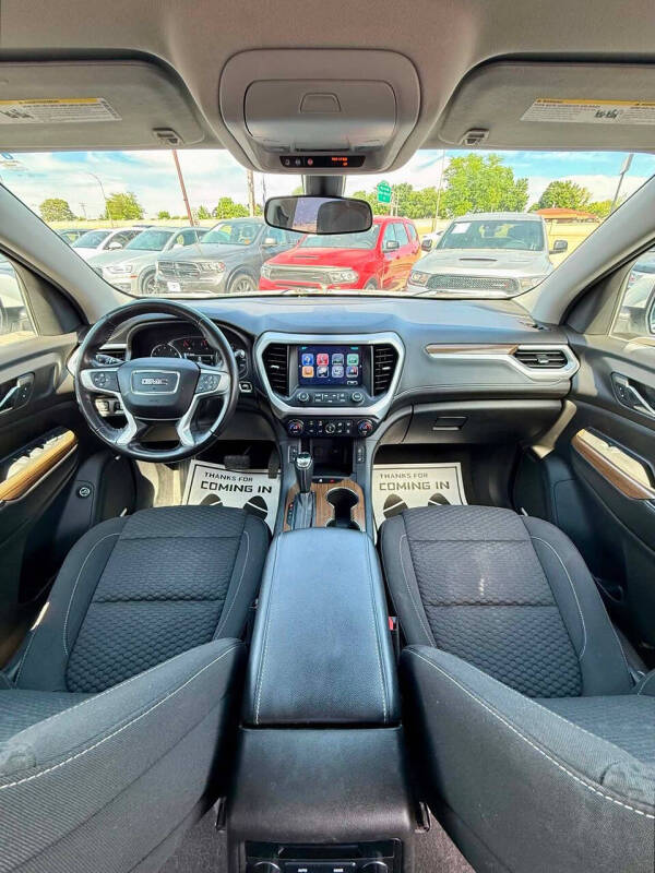 2019 GMC Acadia SLE-2