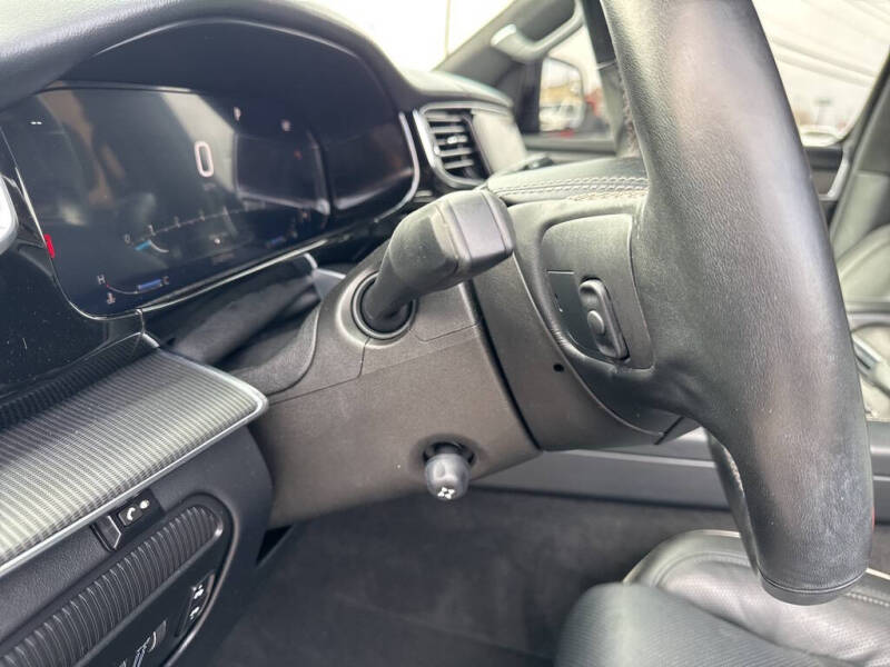 2022 Jeep Grand Wagoneer Series II